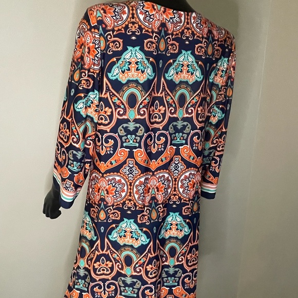 Colorful Patterned Tunic Dress - Picture 3 of 5
